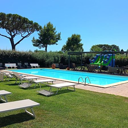 Casale Di Tormaggiore Villa And Country Suites Pomezia Dış mekan fotoğraf