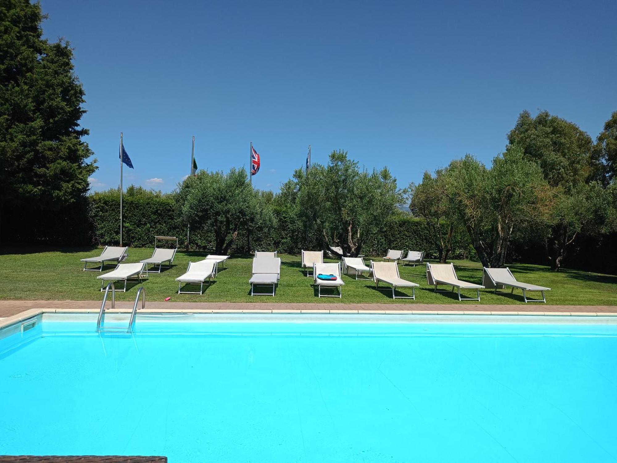 Casale Di Tormaggiore Villa And Country Suites Pomezia Dış mekan fotoğraf