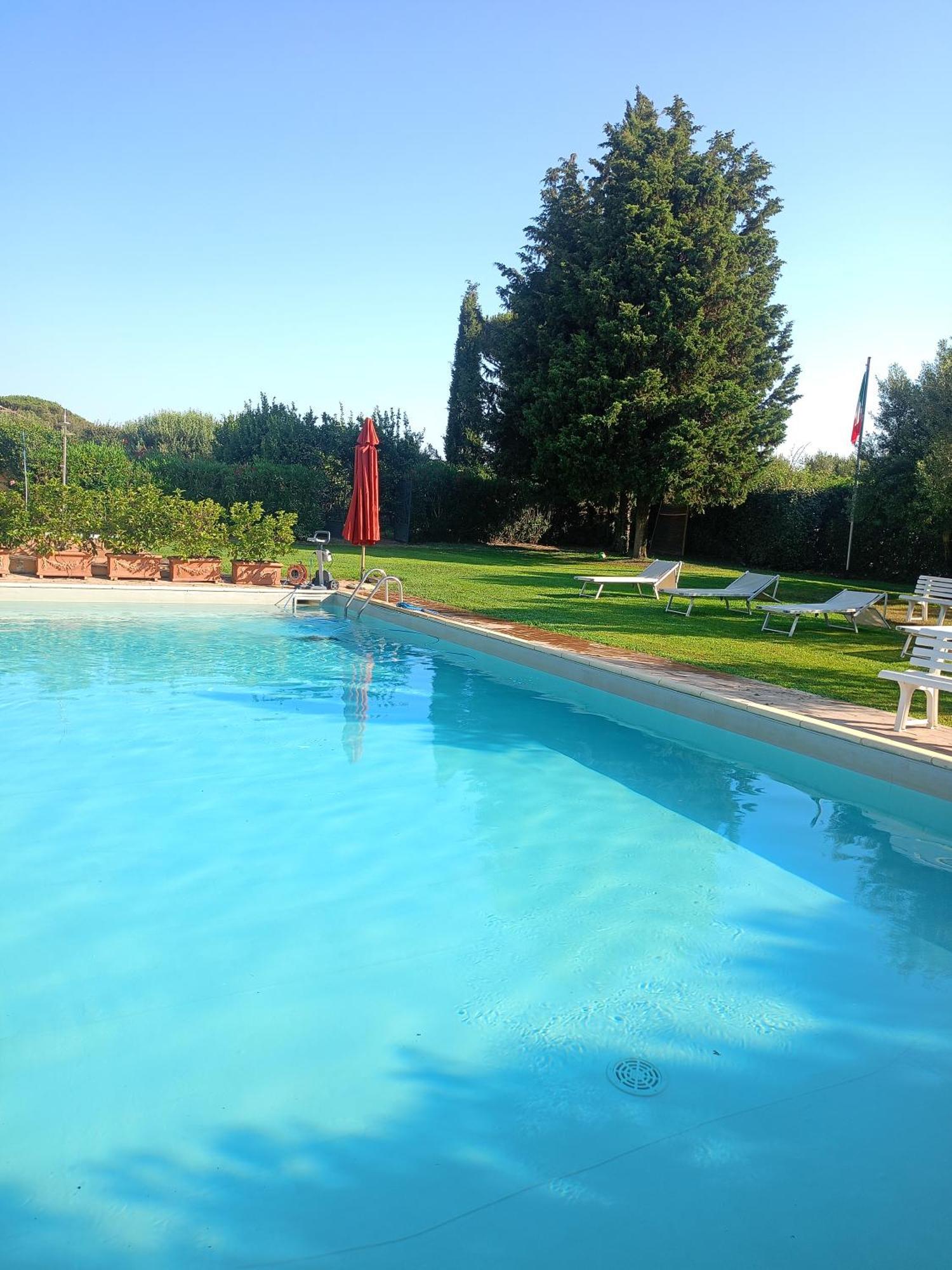 Casale Di Tormaggiore Villa And Country Suites Pomezia Dış mekan fotoğraf