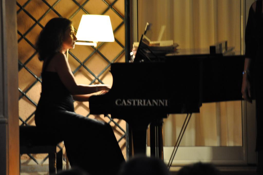 Casale Di Tormaggiore Villa And Country Suites Pomezia Dış mekan fotoğraf